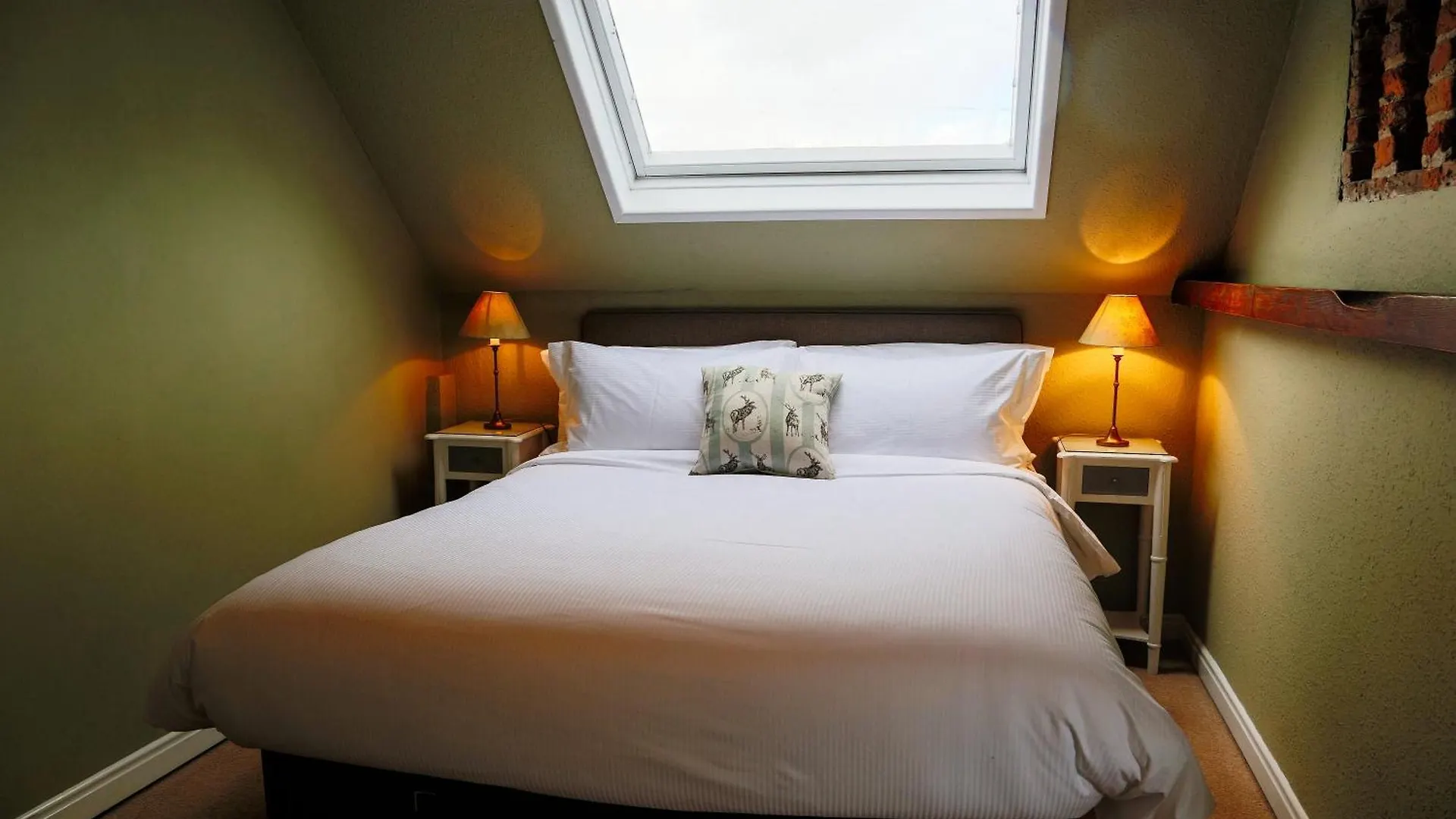 서스크 Fantinos B&B