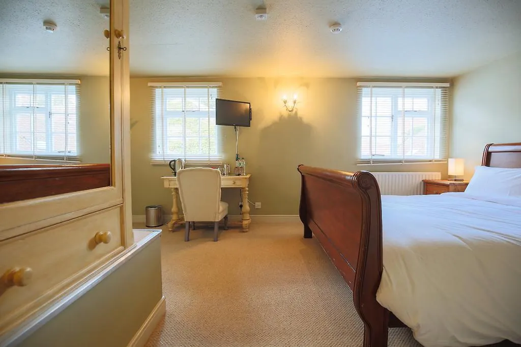 서스크 Fantinos B&B