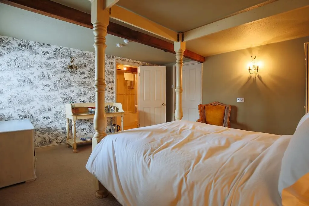 서스크 Fantinos B&B 영국