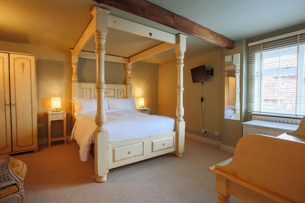 서스크 Fantinos B&B