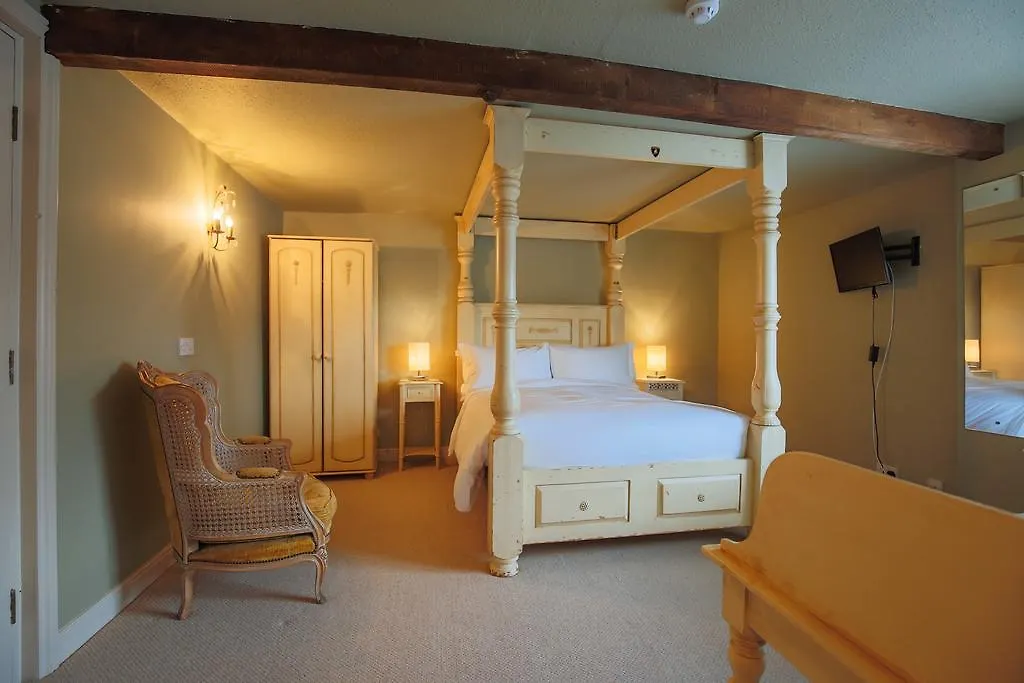 서스크 Fantinos B&B