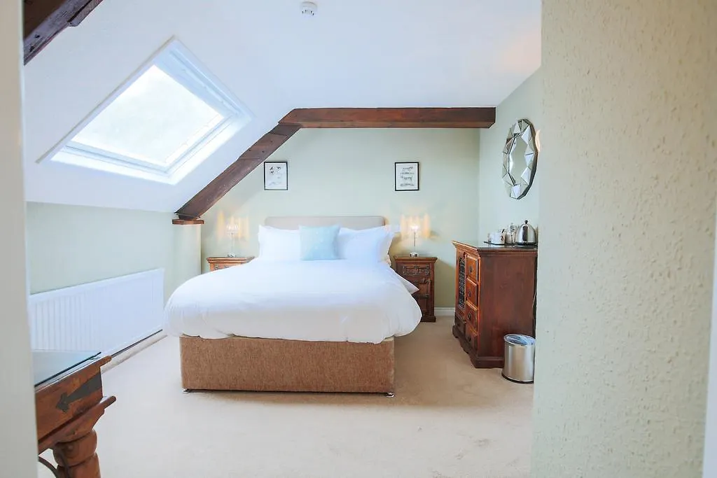 서스크 Fantinos B&B