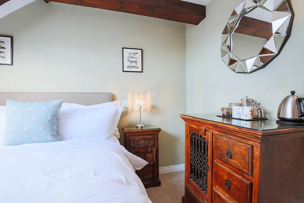 ***  서스크 Fantinos B&B 영국